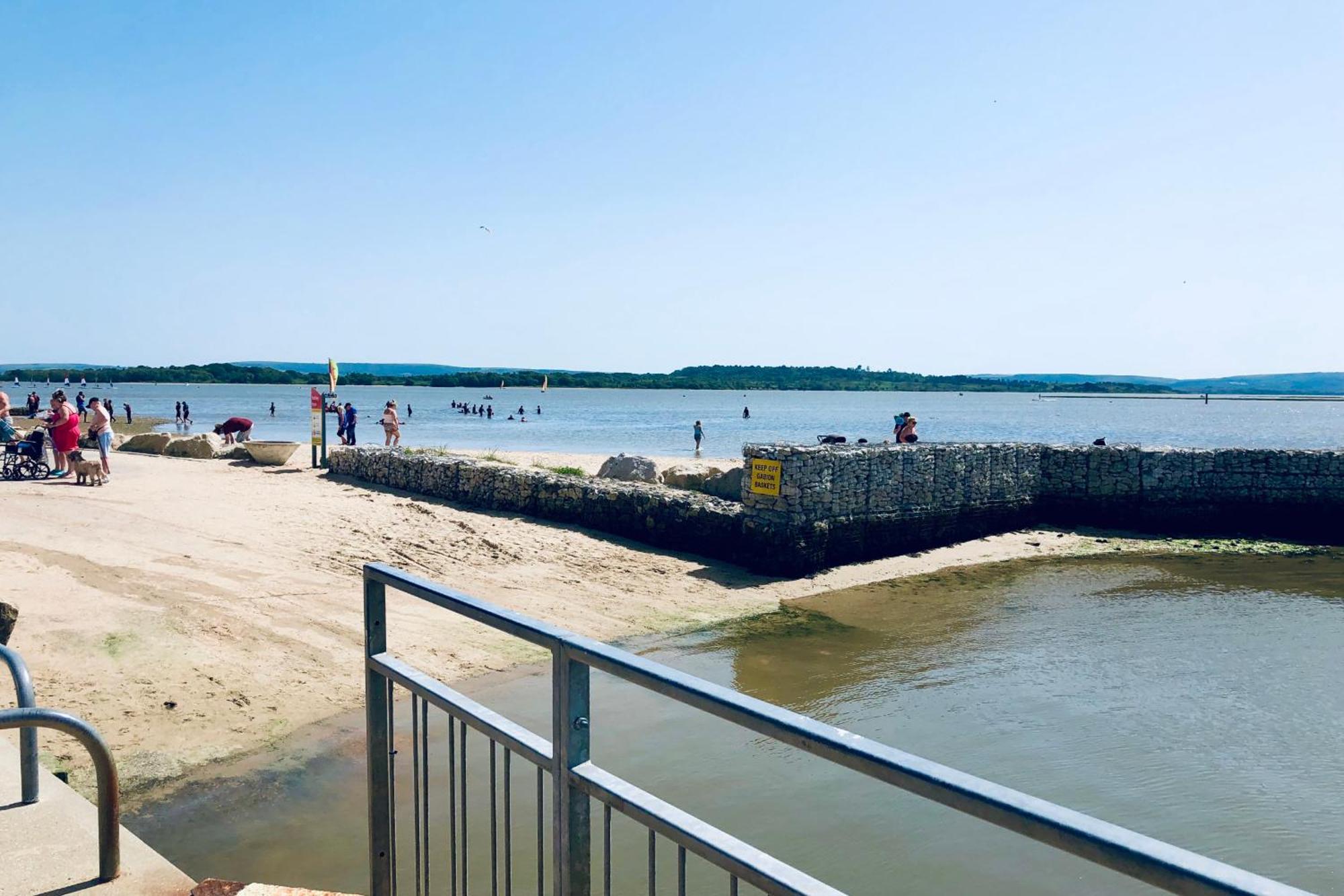 Family Seaside Retreat Private At 5-star Rockley *