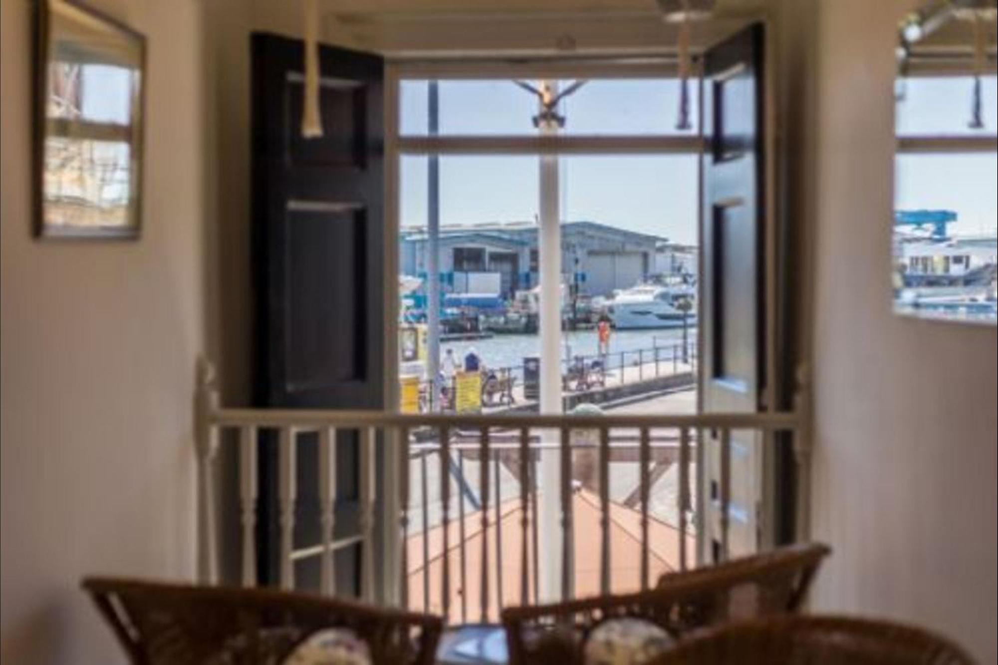 Holiday home Custom House - Hawkhurst Chamber