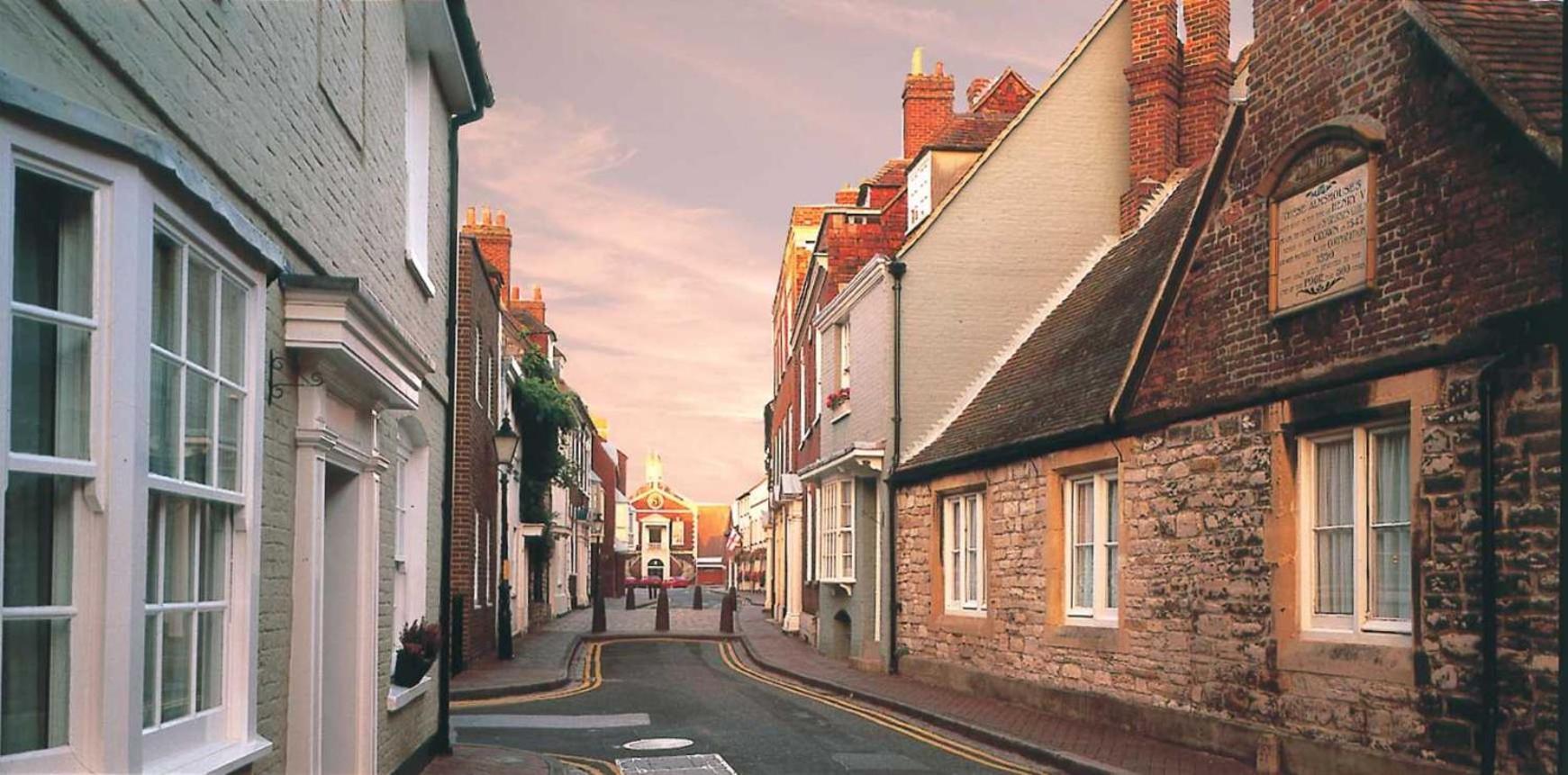 The Gables Poole, 3 Bedroom Penthouse Apartment Poole