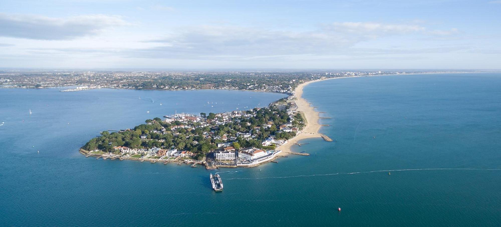 The Gables Poole, 3 Bedroom Penthouse
