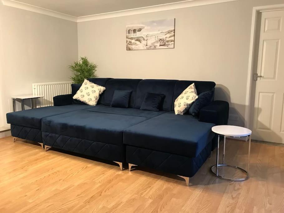 Dolphin Retreat Close To Beaches And Harbour Holiday home