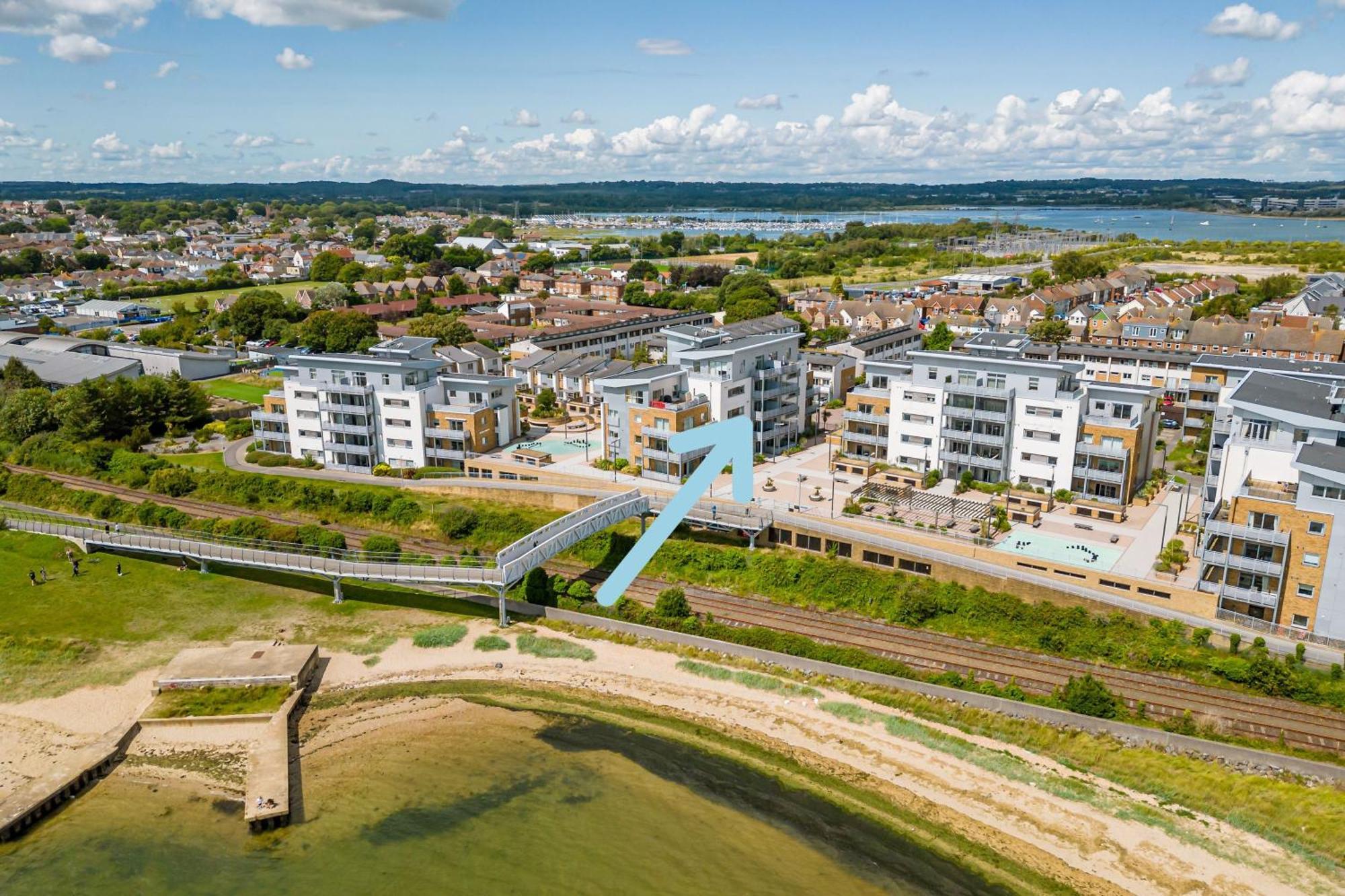 Harbourside Retreat *