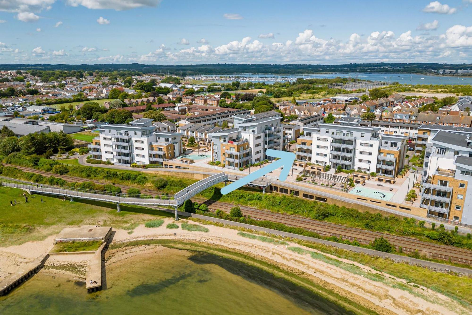 Holiday home About Tern Poole