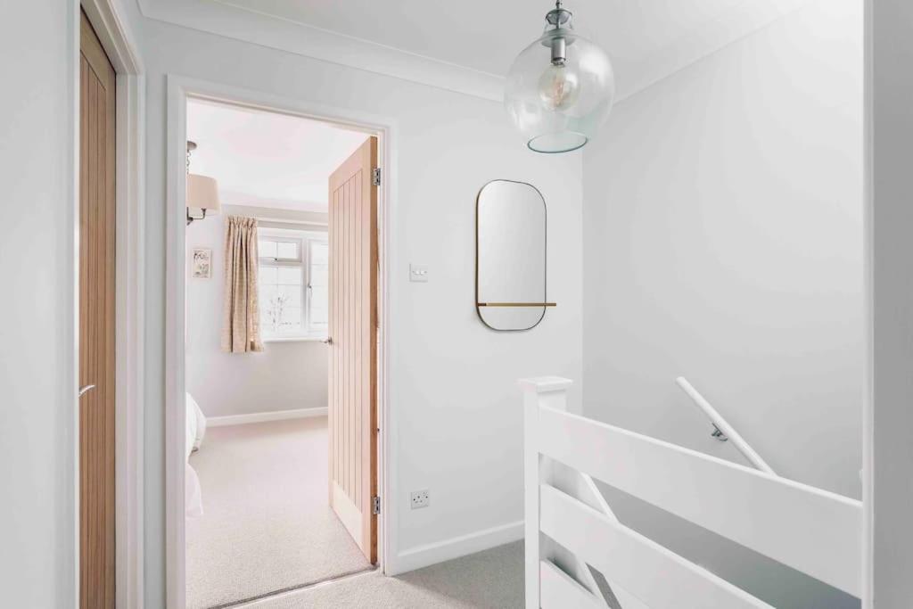 Lilliput Hideaway 5 Mins From Sandbanks