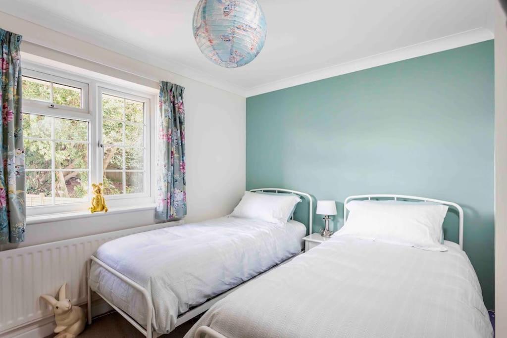 Lilliput Hideaway 5 Mins From Sandbanks Holiday home *