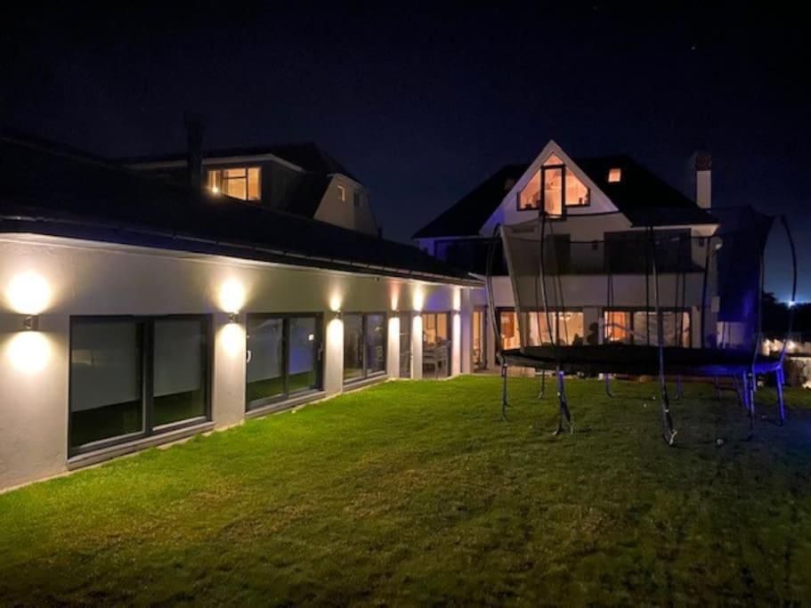 Islandon House The Jurassic Coast Villa