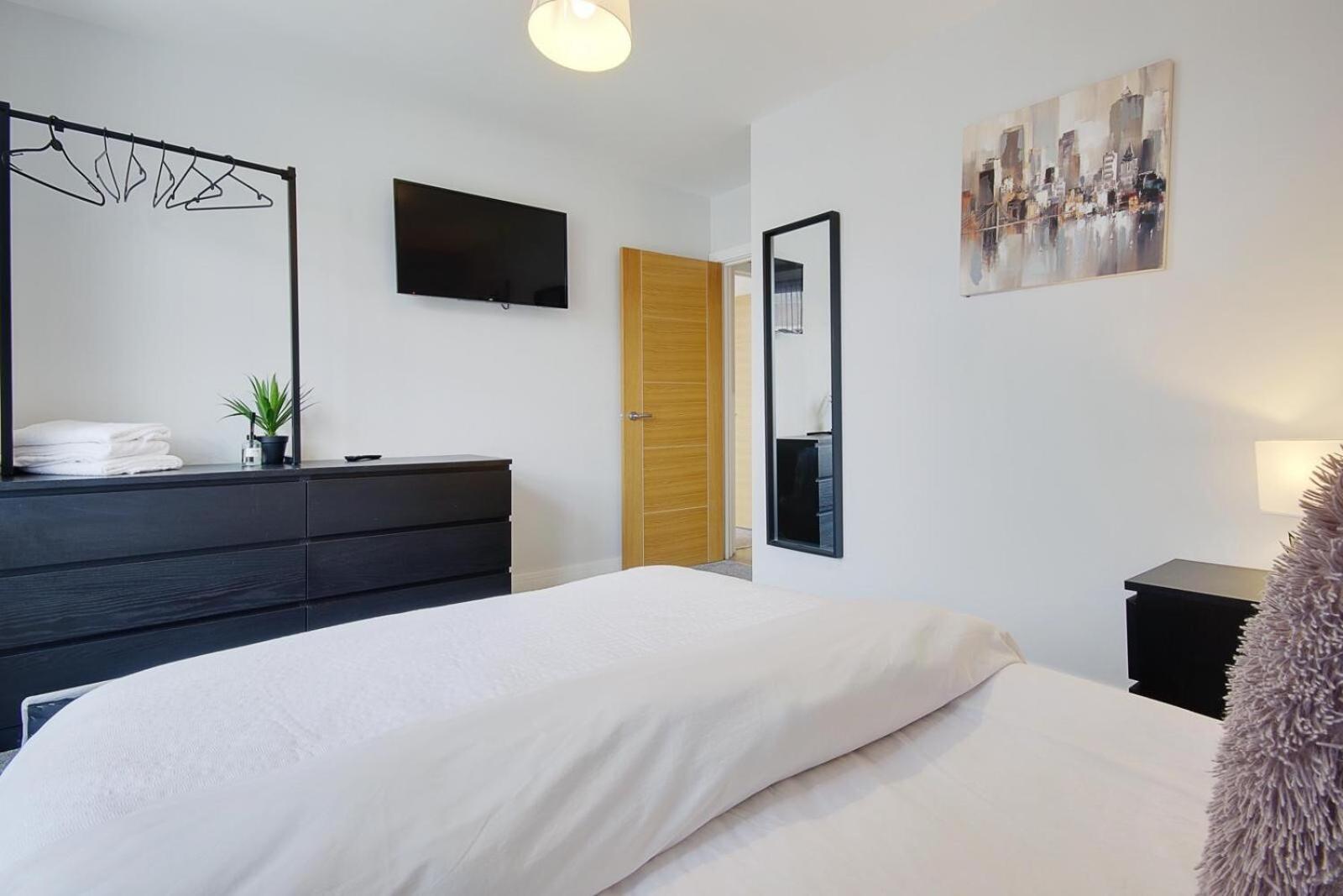 Apartment Ashley Road 2 *