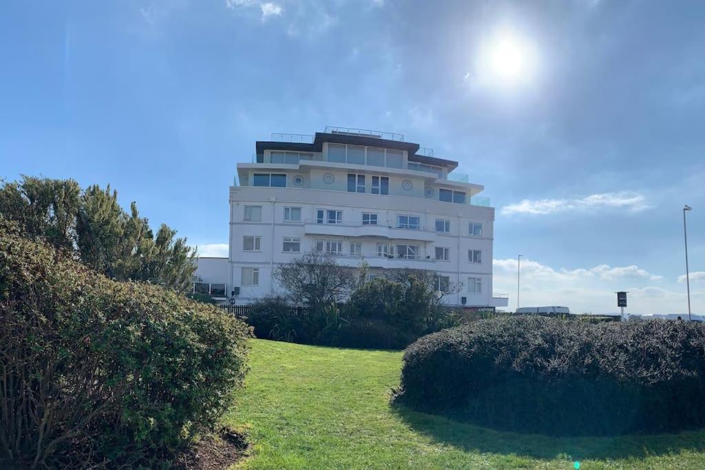 Apartment Shorebanks - Harbour View In Sandbanks. Poole