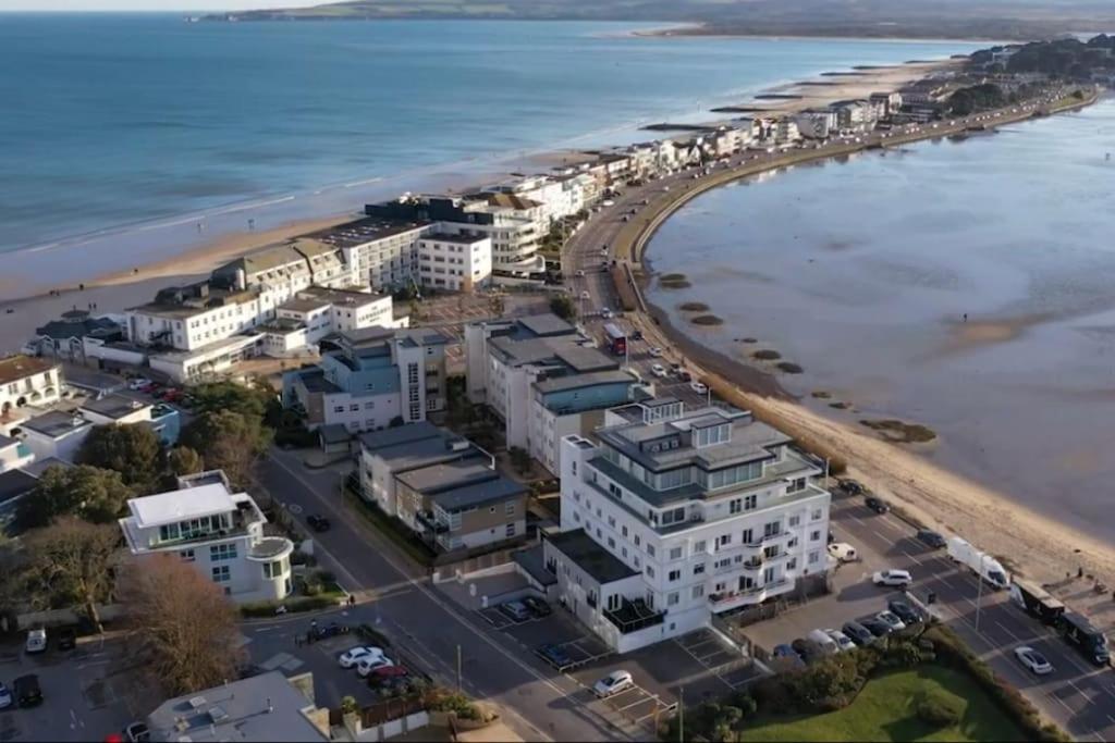 Apartment Shorebanks - Harbour View In Sandbanks. Poole