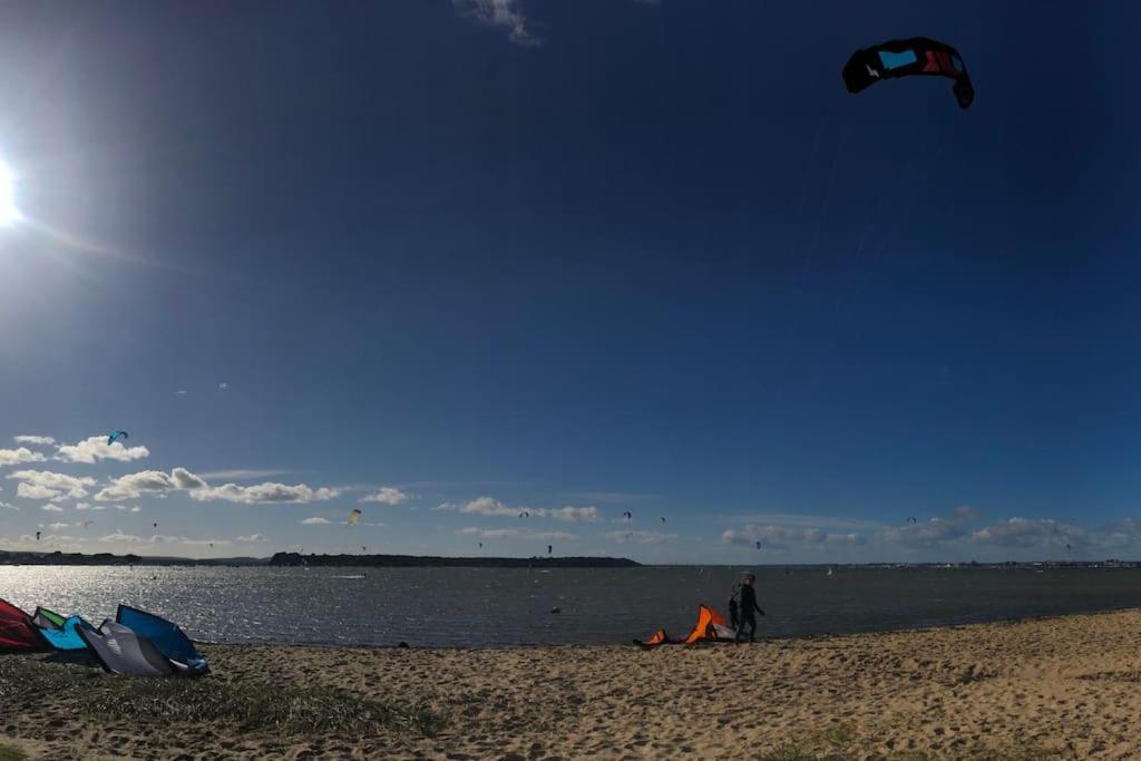 Apartment Shorebanks - Harbour View In Sandbanks. Poole