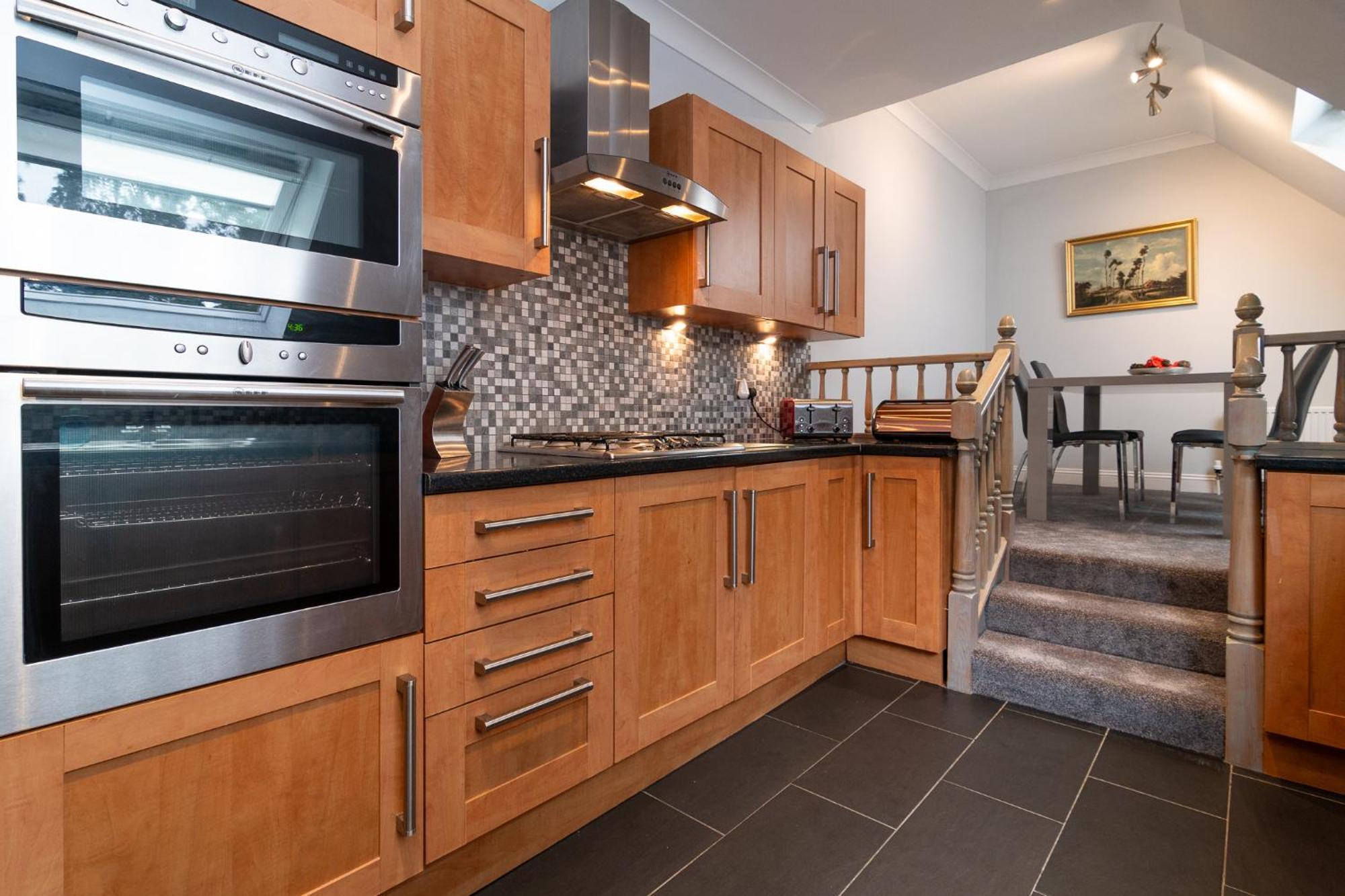 The Gables Poole, 3 Bedroom Penthouse