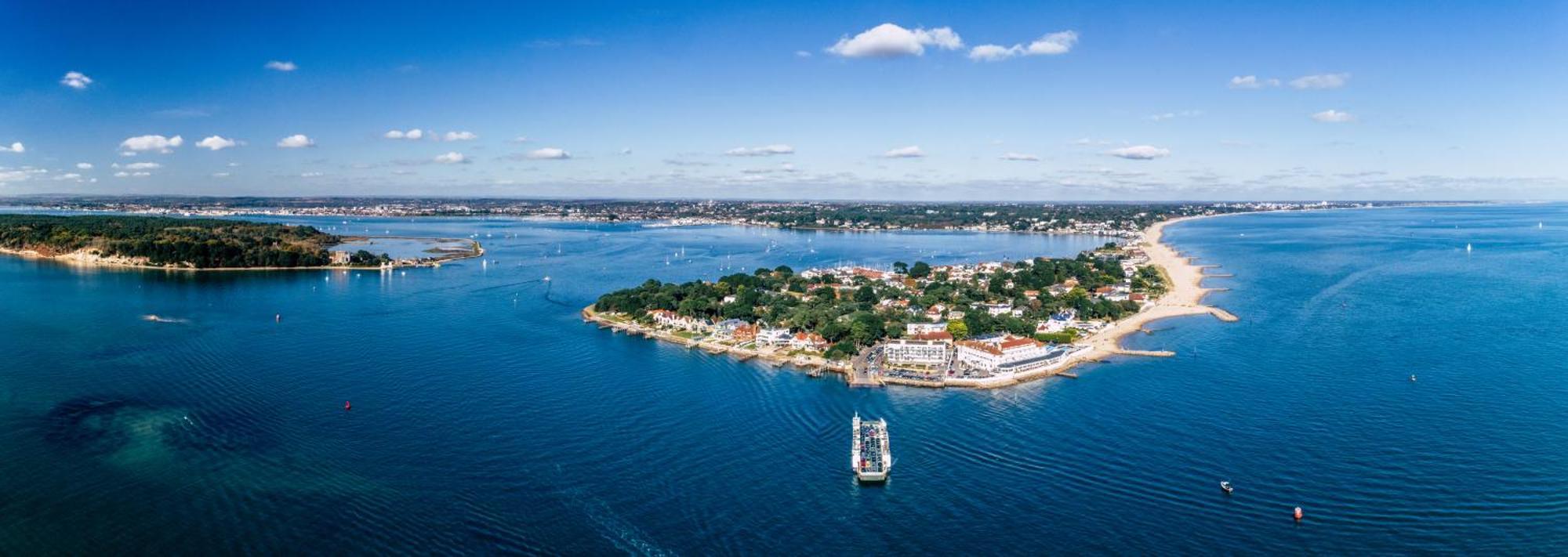 Luxury With Harbour Views In