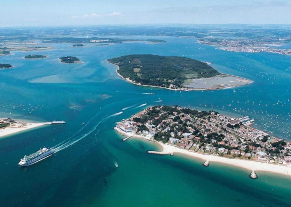 Holiday home Holes Bay View -