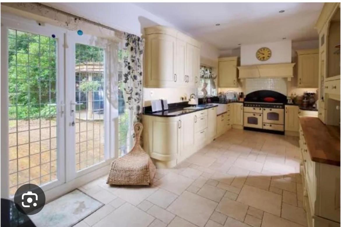 Beautiful Dorset In Private Grounds Holiday home Poole