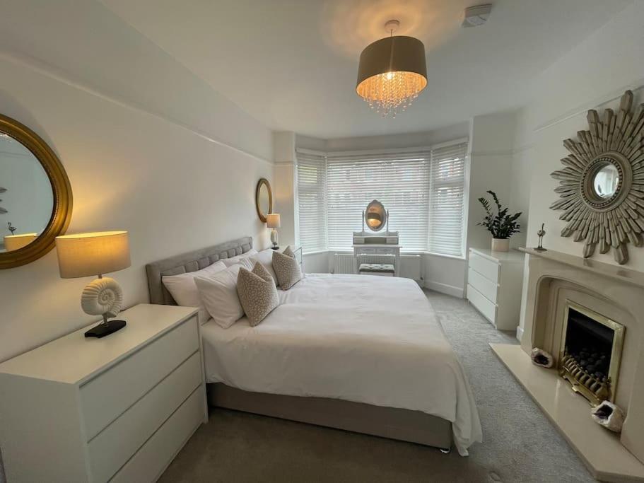Holiday home Near Sandbanks And Harbour