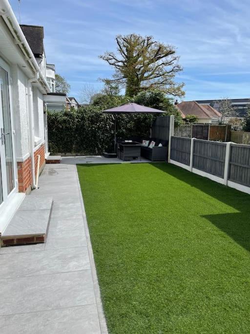 Holiday home Near Sandbanks And Harbour *