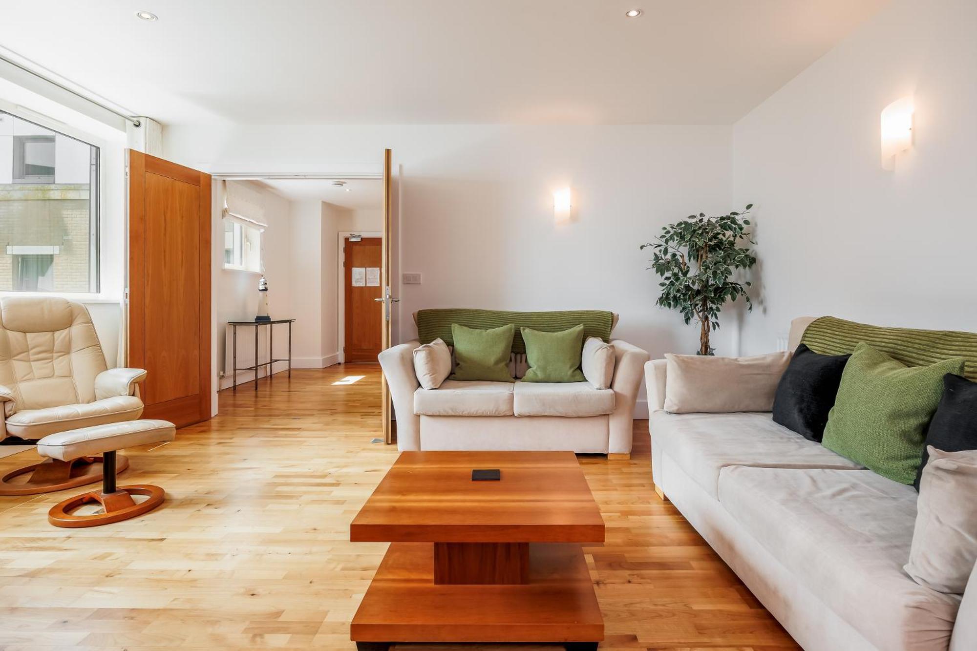 Jeanneau Holiday home *