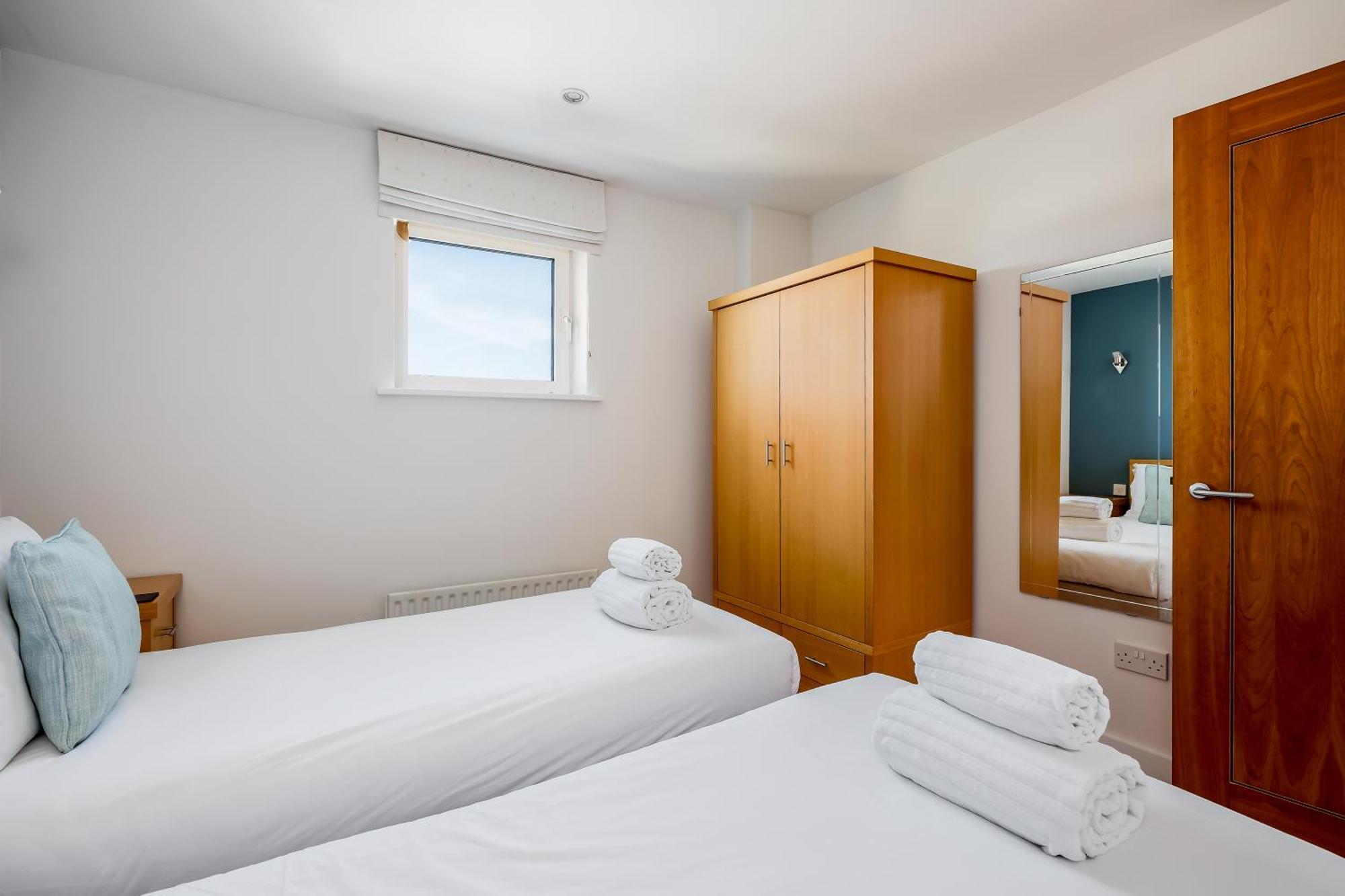 Jeanneau Holiday home Poole