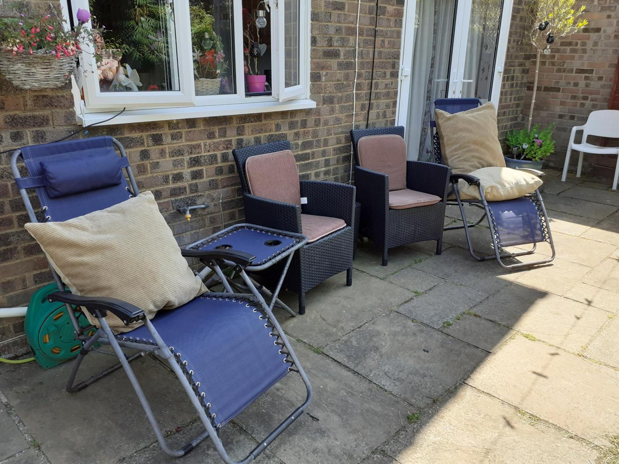 Double Bedroom Sleeps 1 Or 2 With Back Garden View Homestay Poole