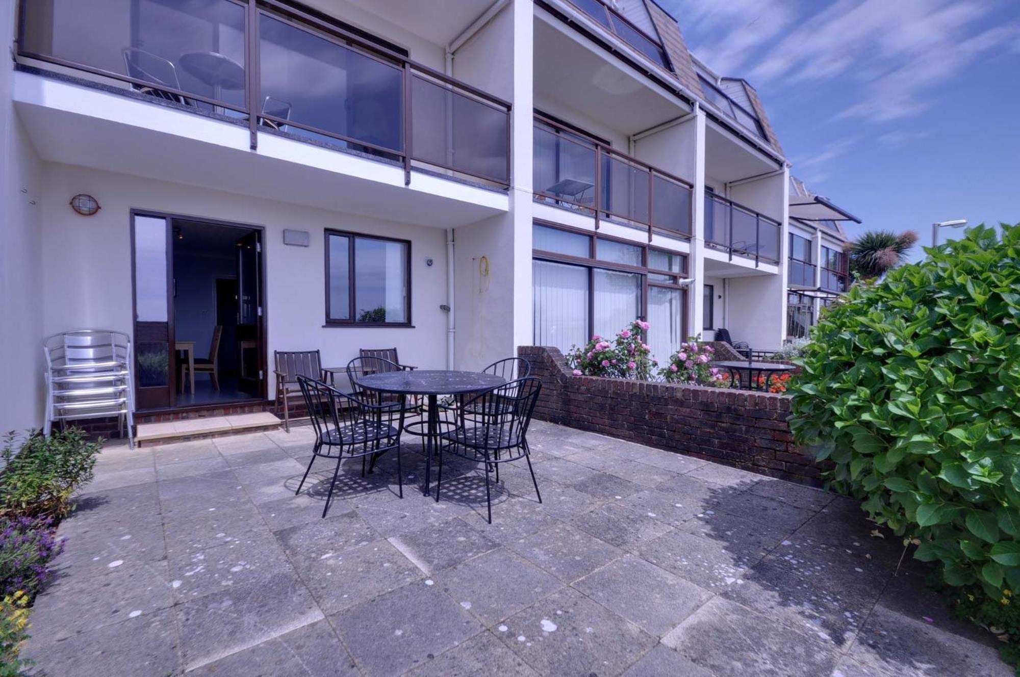Blue Swell Holiday home *