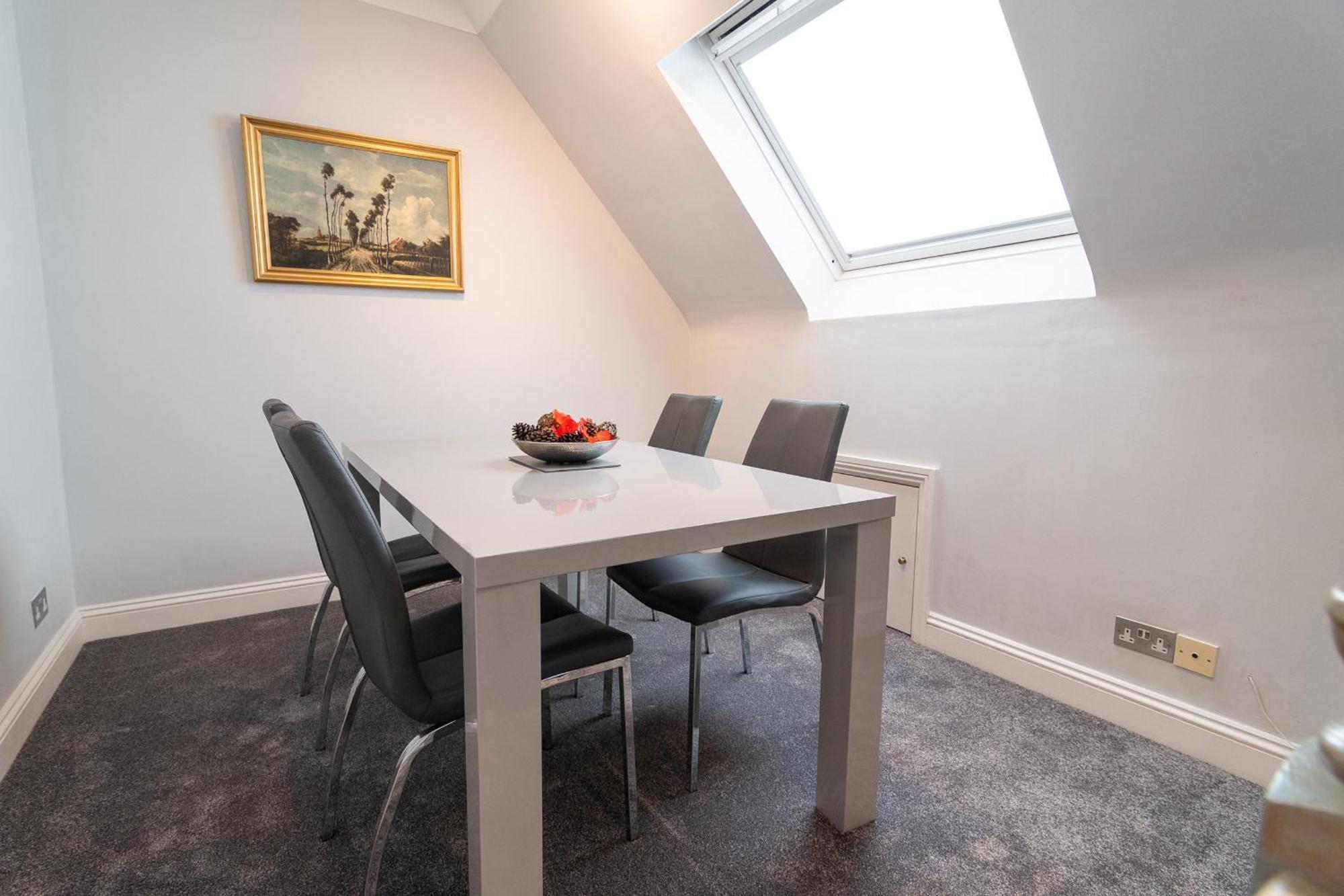 The Gables Penthouse Apartment Poole