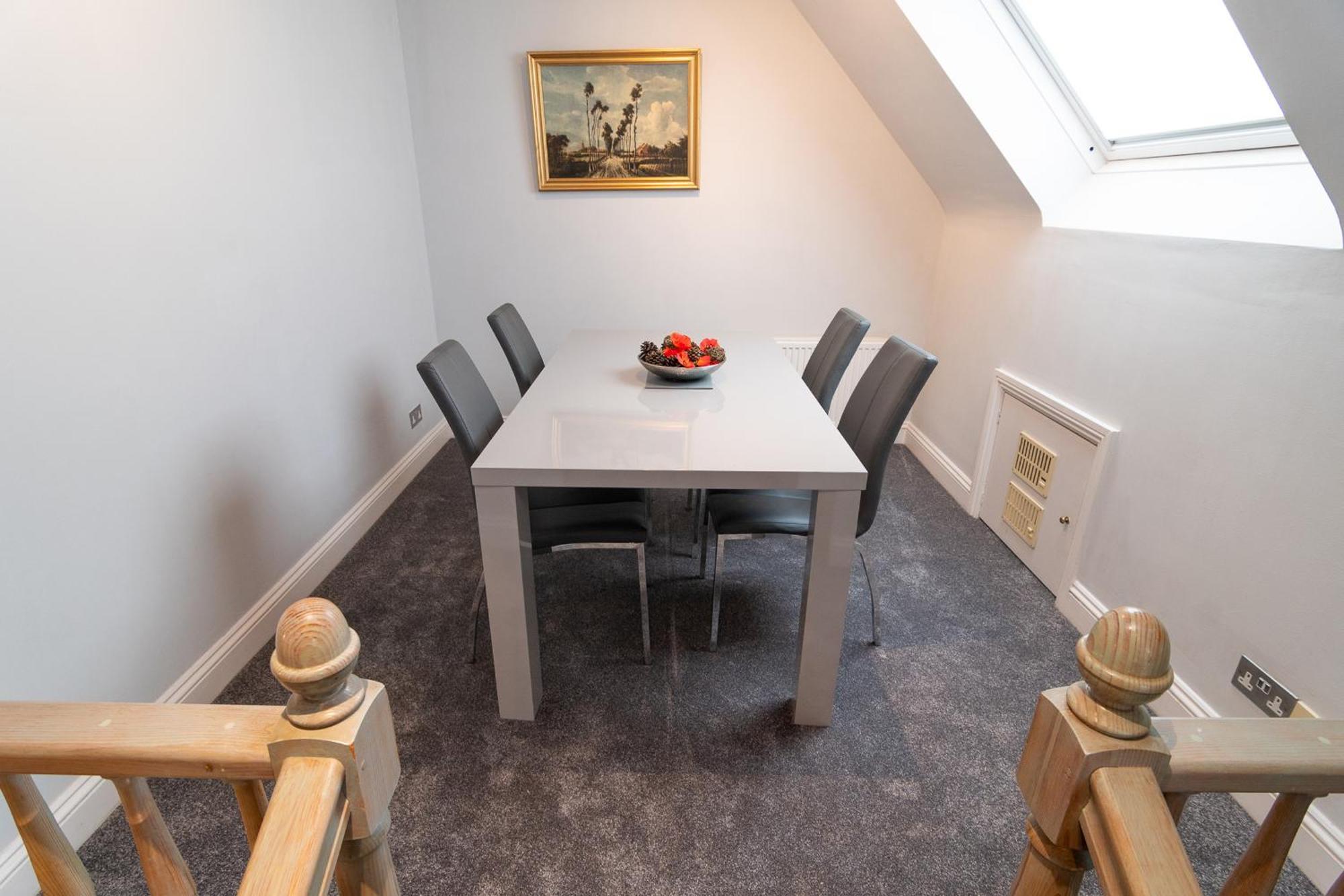 Apartment The Gables Penthouse Poole