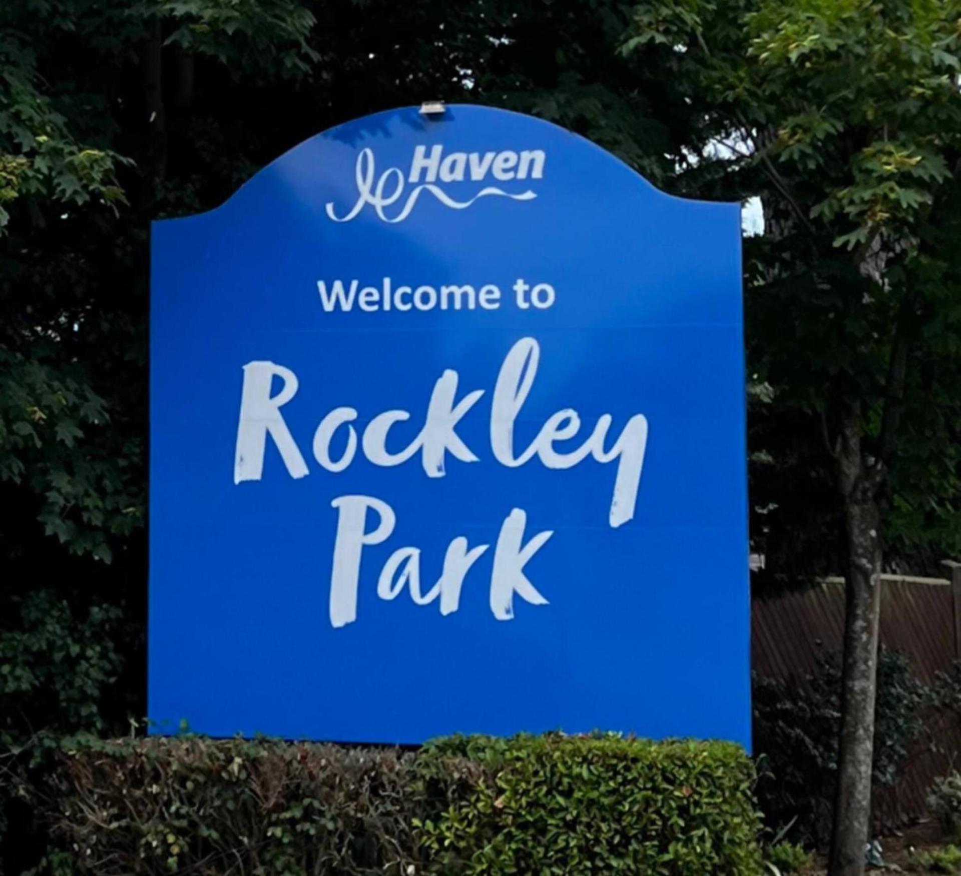 Rockley Park In Static Caravan * Poole