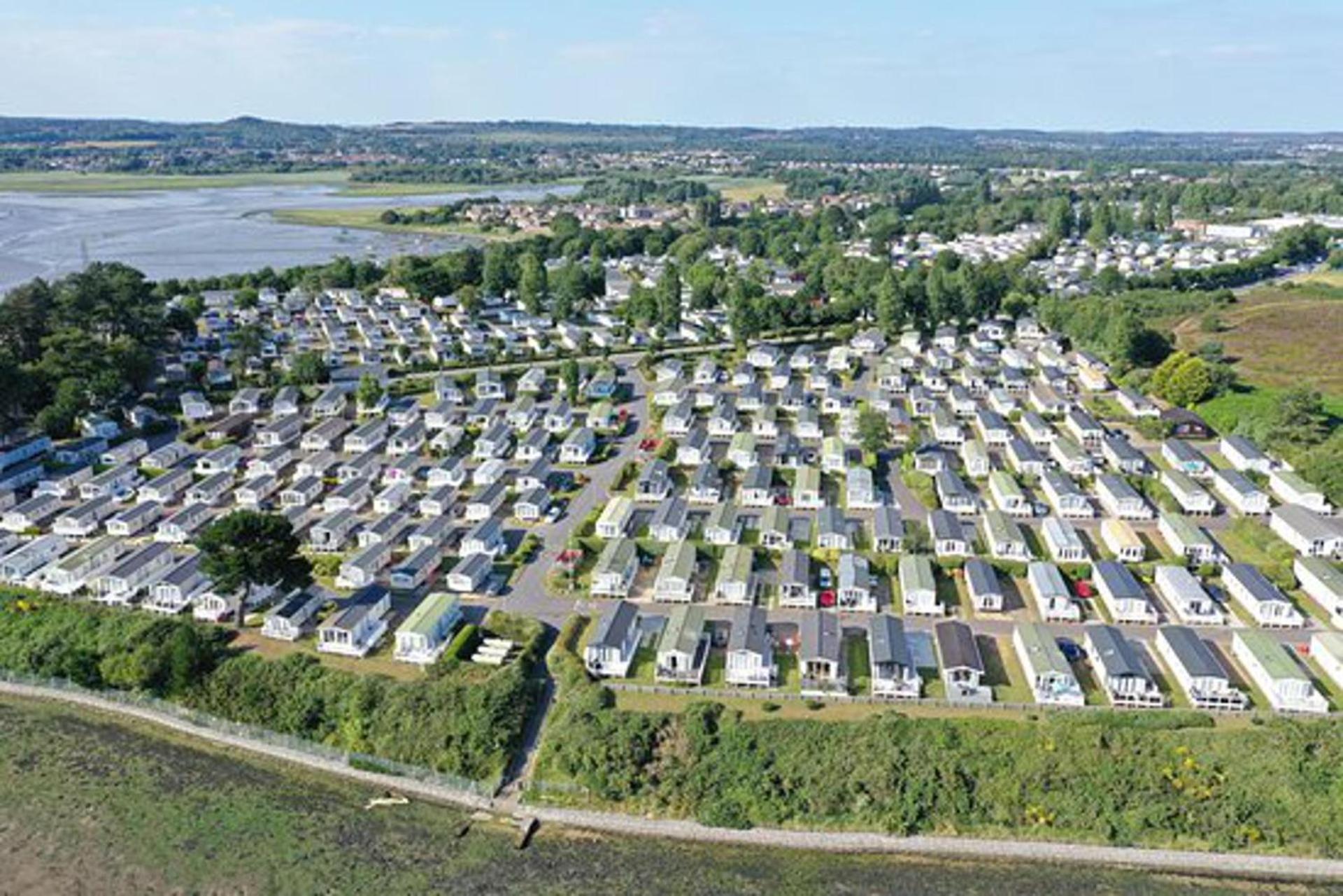 Rockley Park In Static Caravan *
