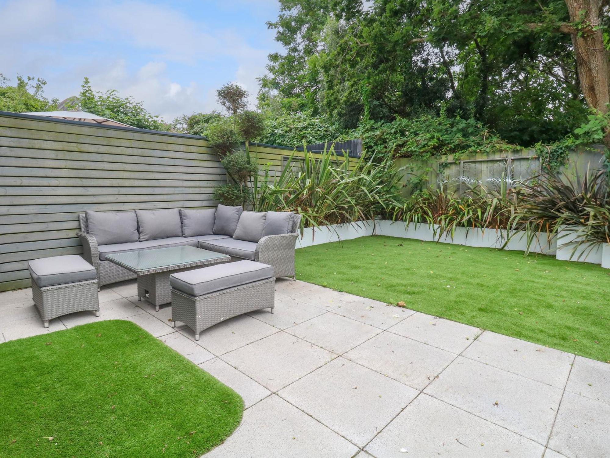 66a Danecourt Road * Poole
