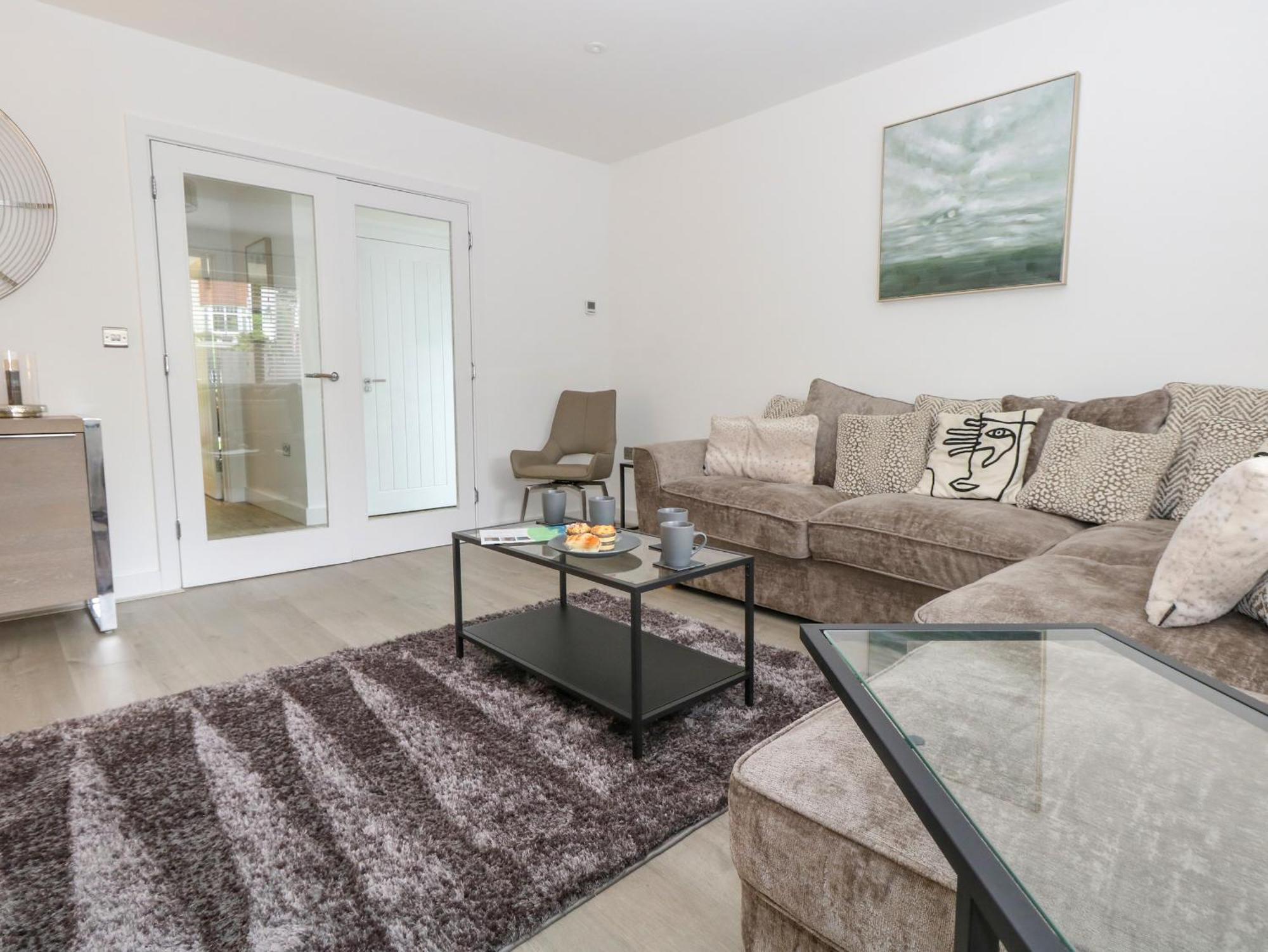 Holiday home 66a Danecourt Road *