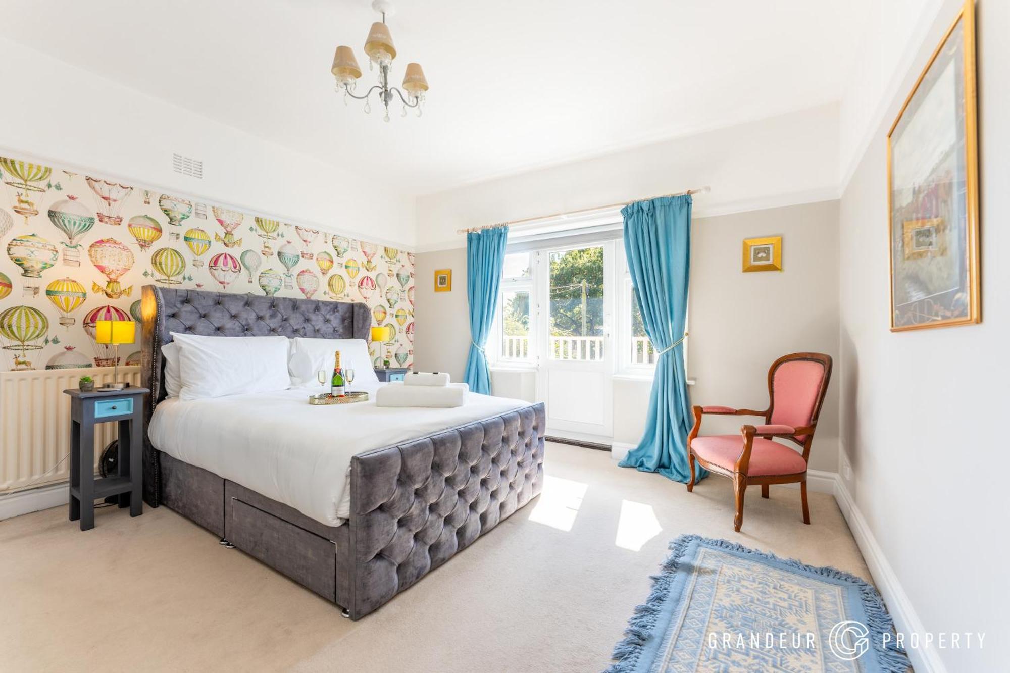 Holiday home Danecourt Manor By Grandeur *
