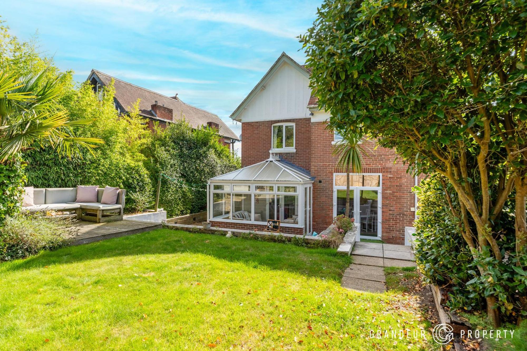 Danecourt Manor By Grandeur Poole