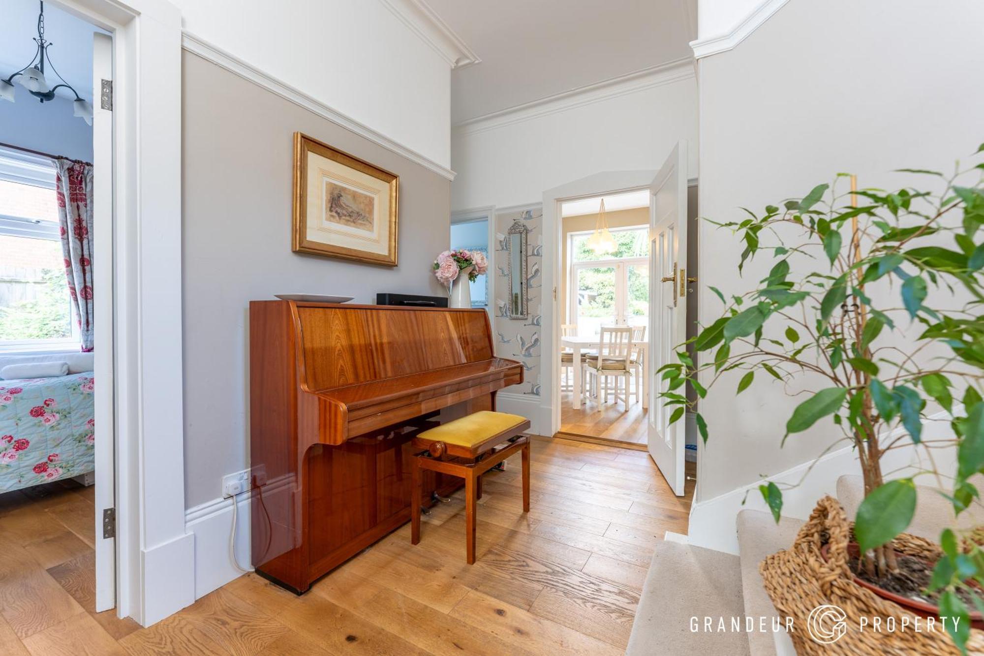 Danecourt Manor By Grandeur * Poole