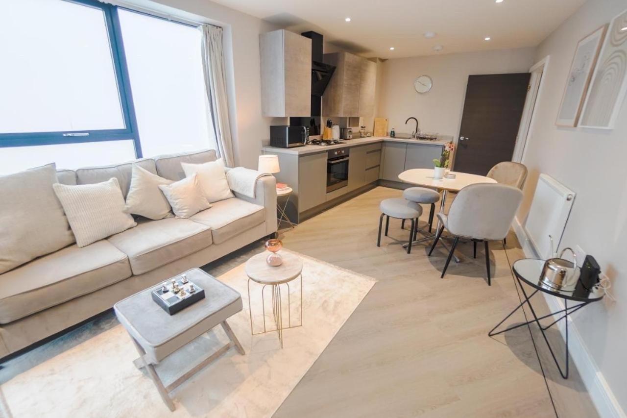 Apartment Beautiful Two Bedroom Harbor Side Poole