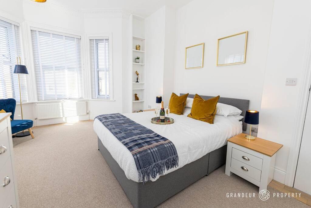 Longfleet Landings By Grandeur Apartment Poole