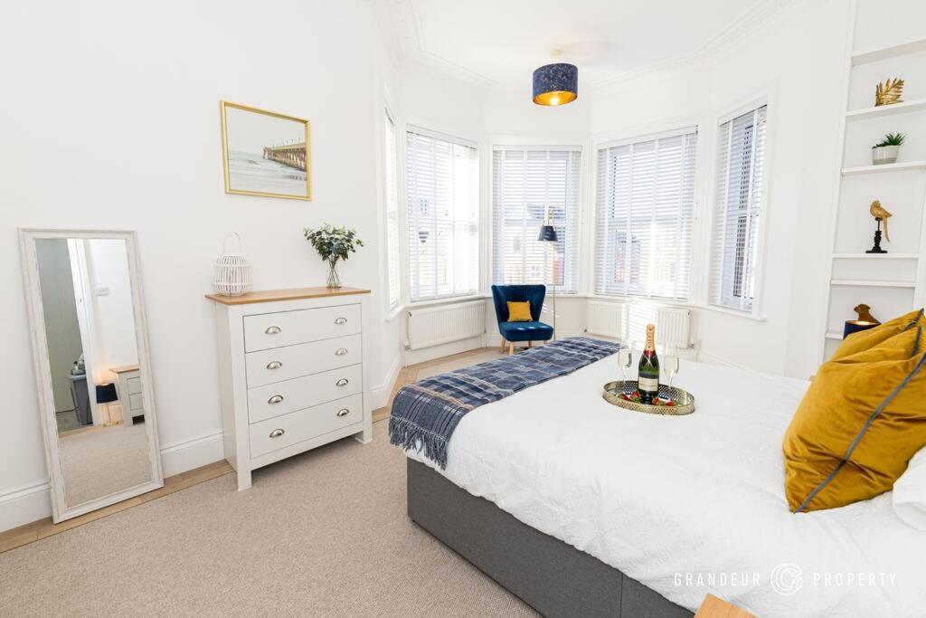 Apartment Longfleet Landings By Grandeur *