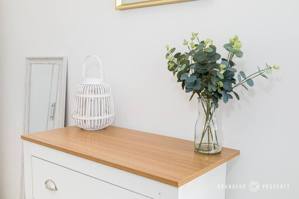 Longfleet Landings By Grandeur Apartment Poole