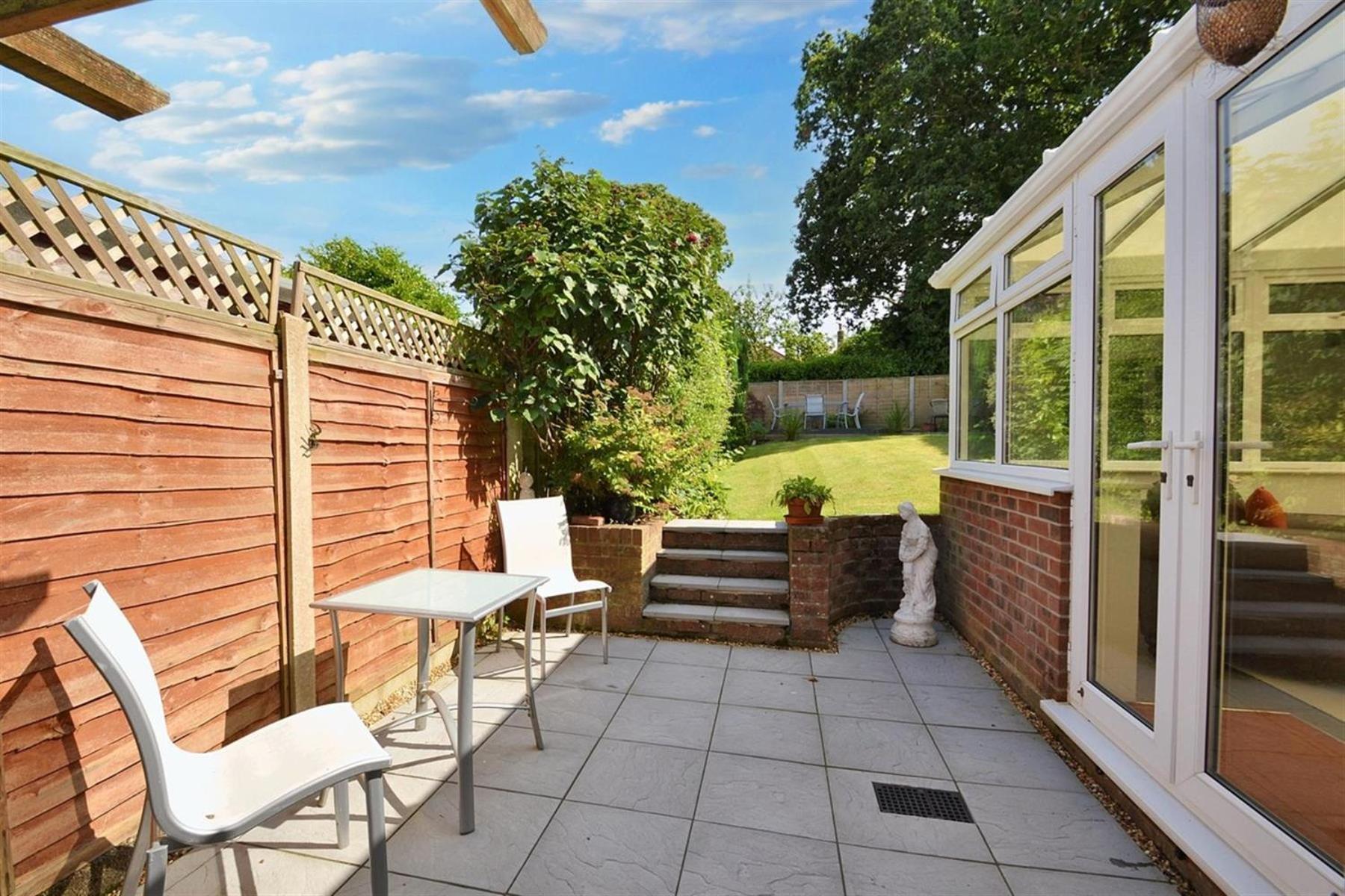 Immaculately Presented House *