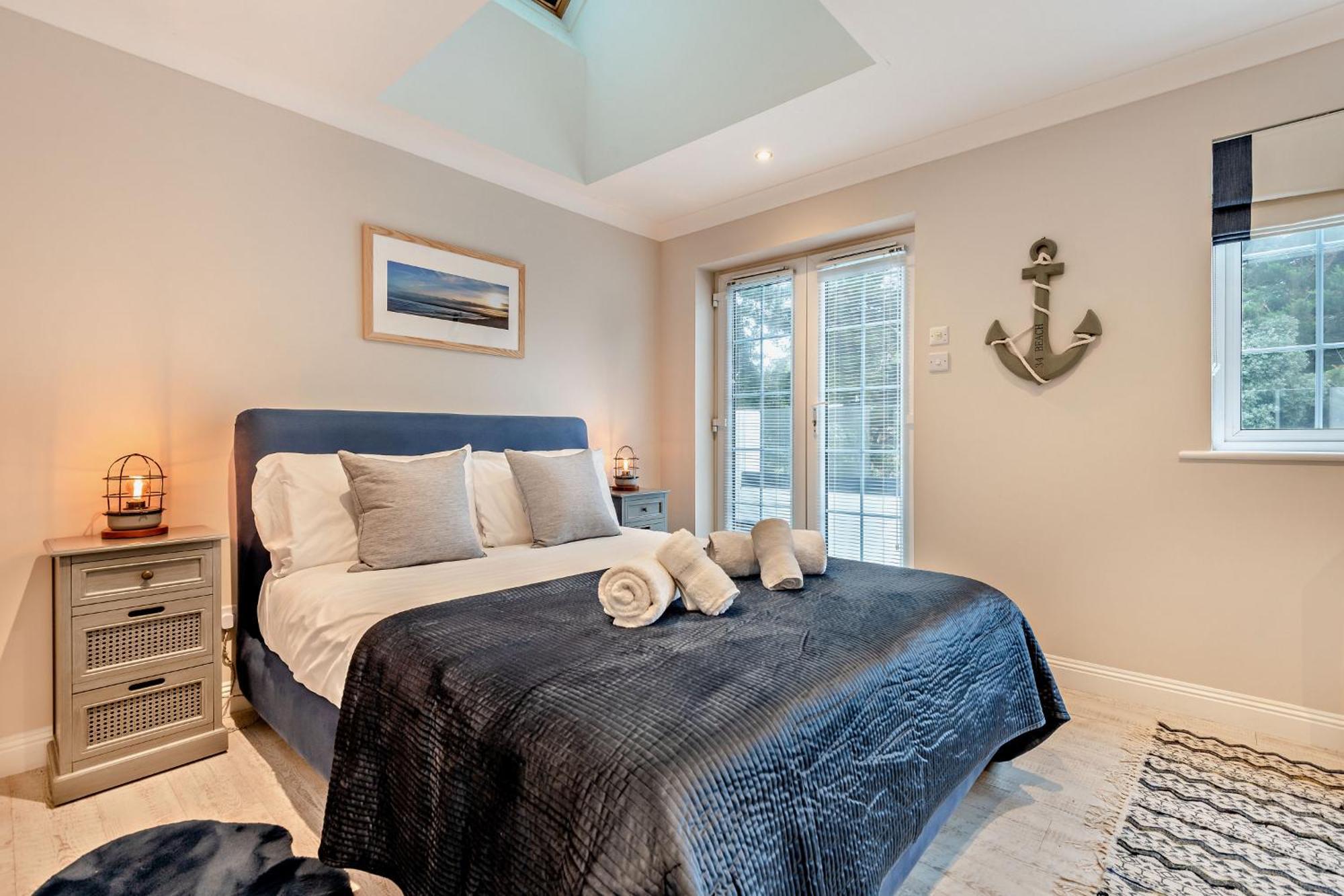 Villa High Tides Elegant & Modern 4-bedroom In Sandbanks *
