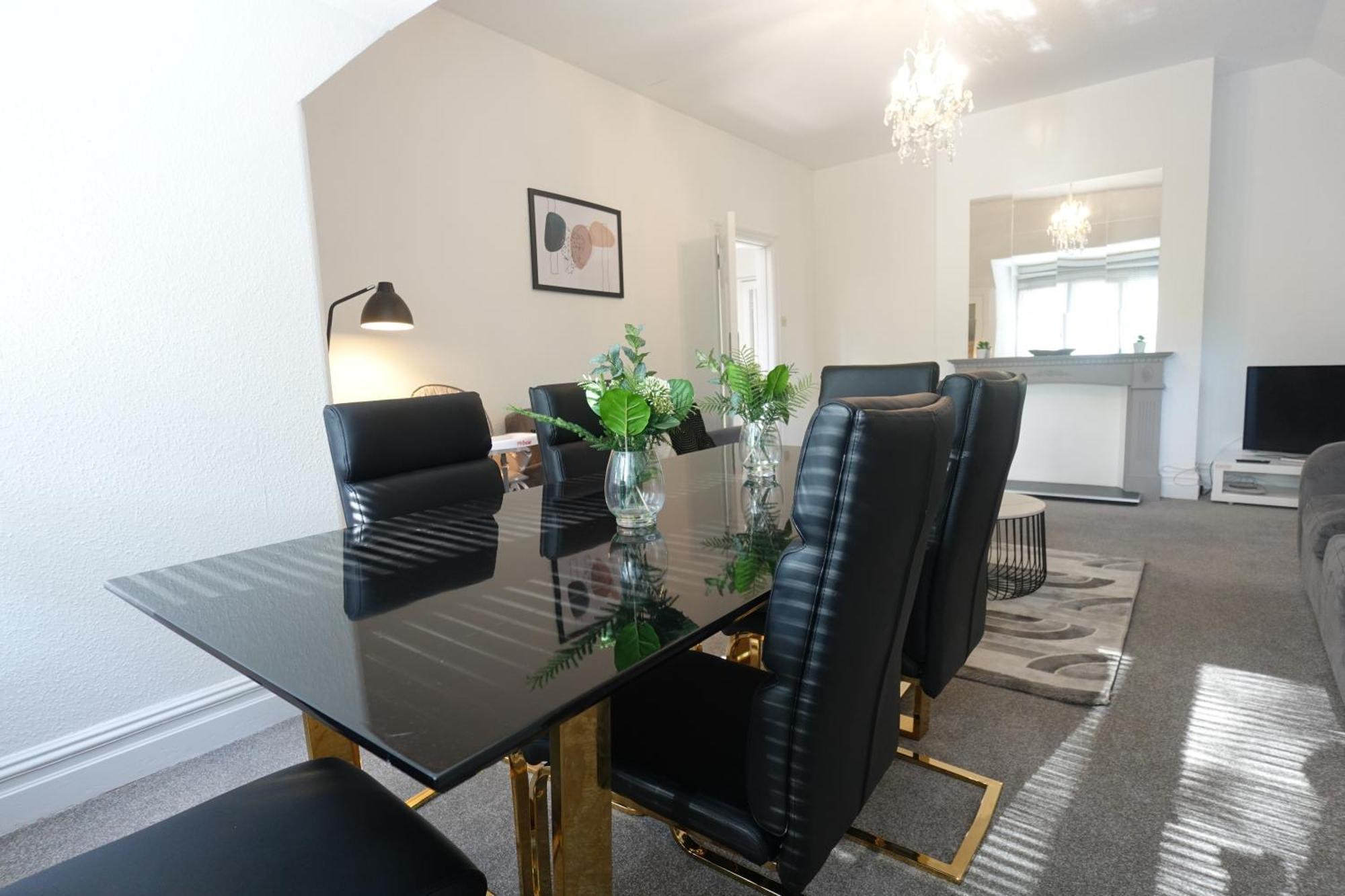 Apartment In Canford Cliffs Close To Sandbanks Beach Poole