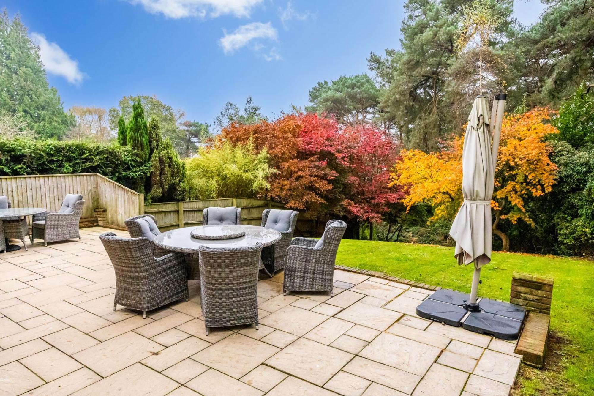 Luxury6bedhouse-hottub-gamesroom-amar Luxury Villa Poole