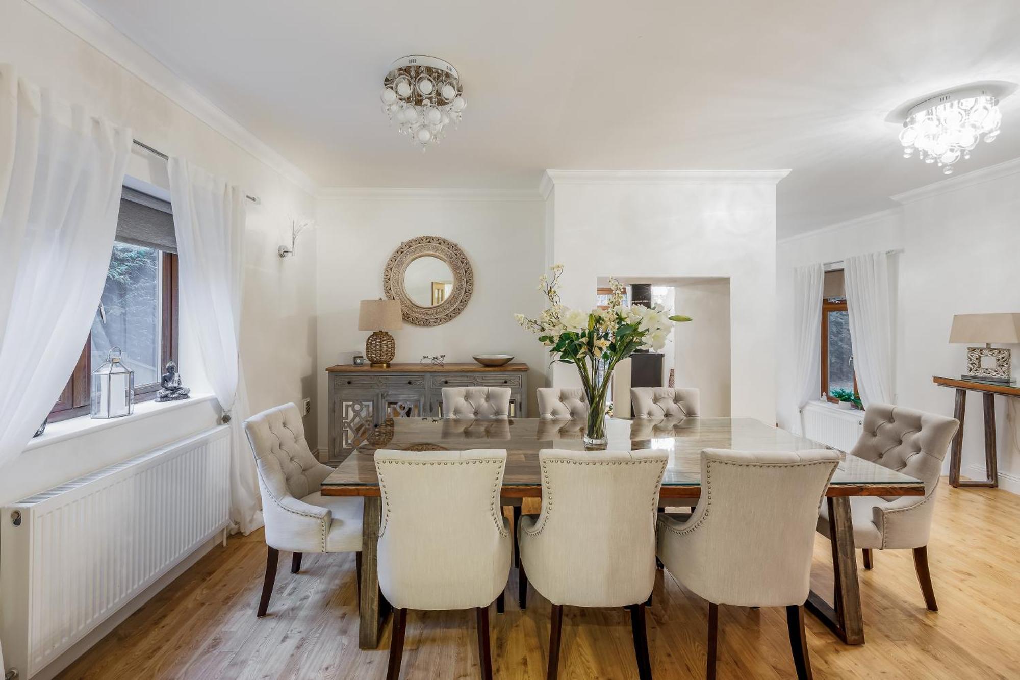 Luxury6bedhouse-hottub-gamesroom-amar Luxury Poole