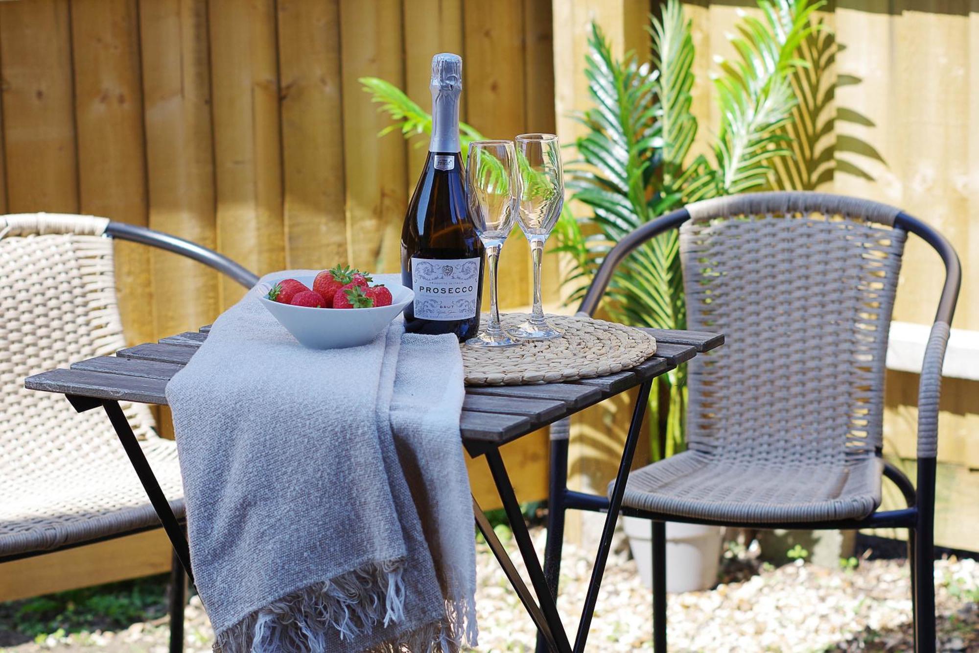 The Nook - Cosy Coastal Retreat Near Sandbanks Poole