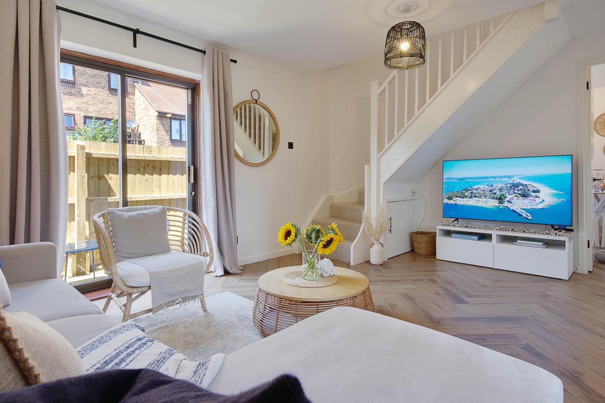 Holiday home The Nook - Cosy Coastal Retreat Near Sandbanks Poole