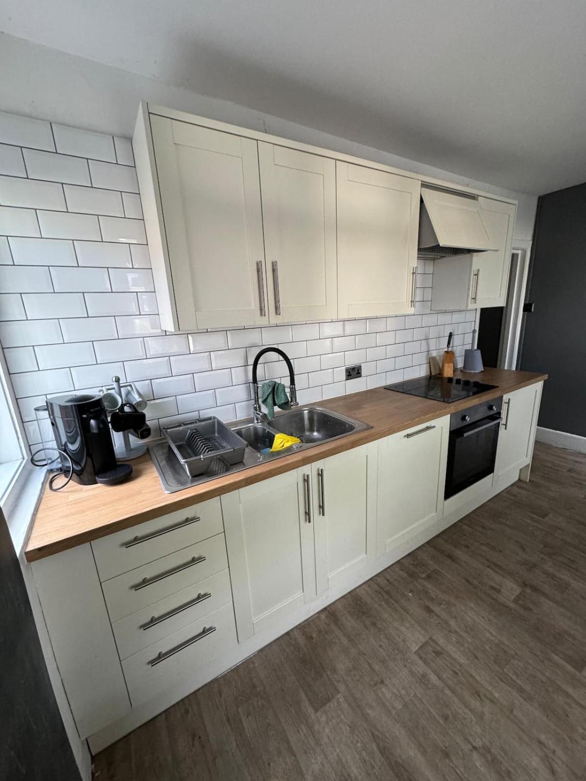 Canford Cliffs Apartment *