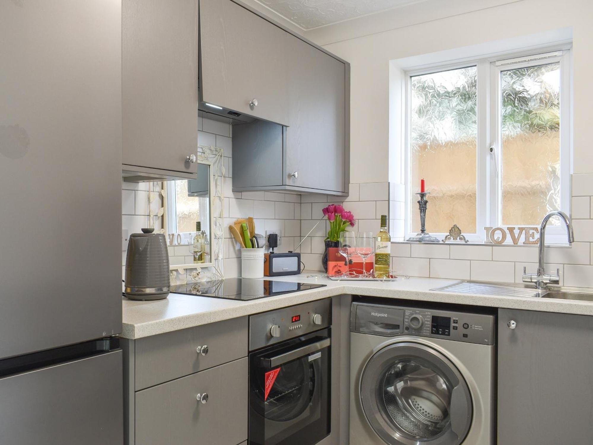 1 - Uk42622 Holiday home Poole