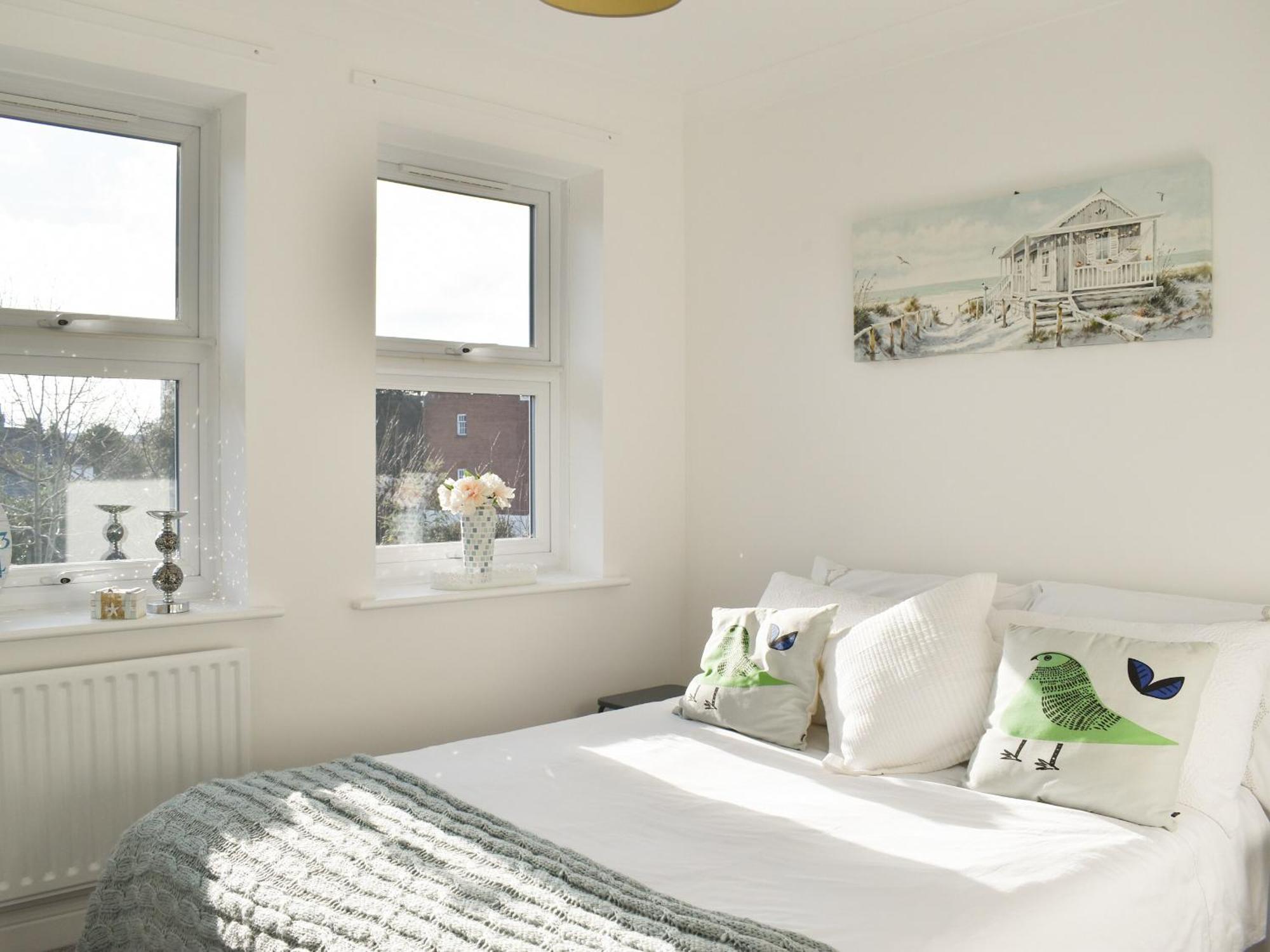 Holiday home 2 - Uk42623 Poole