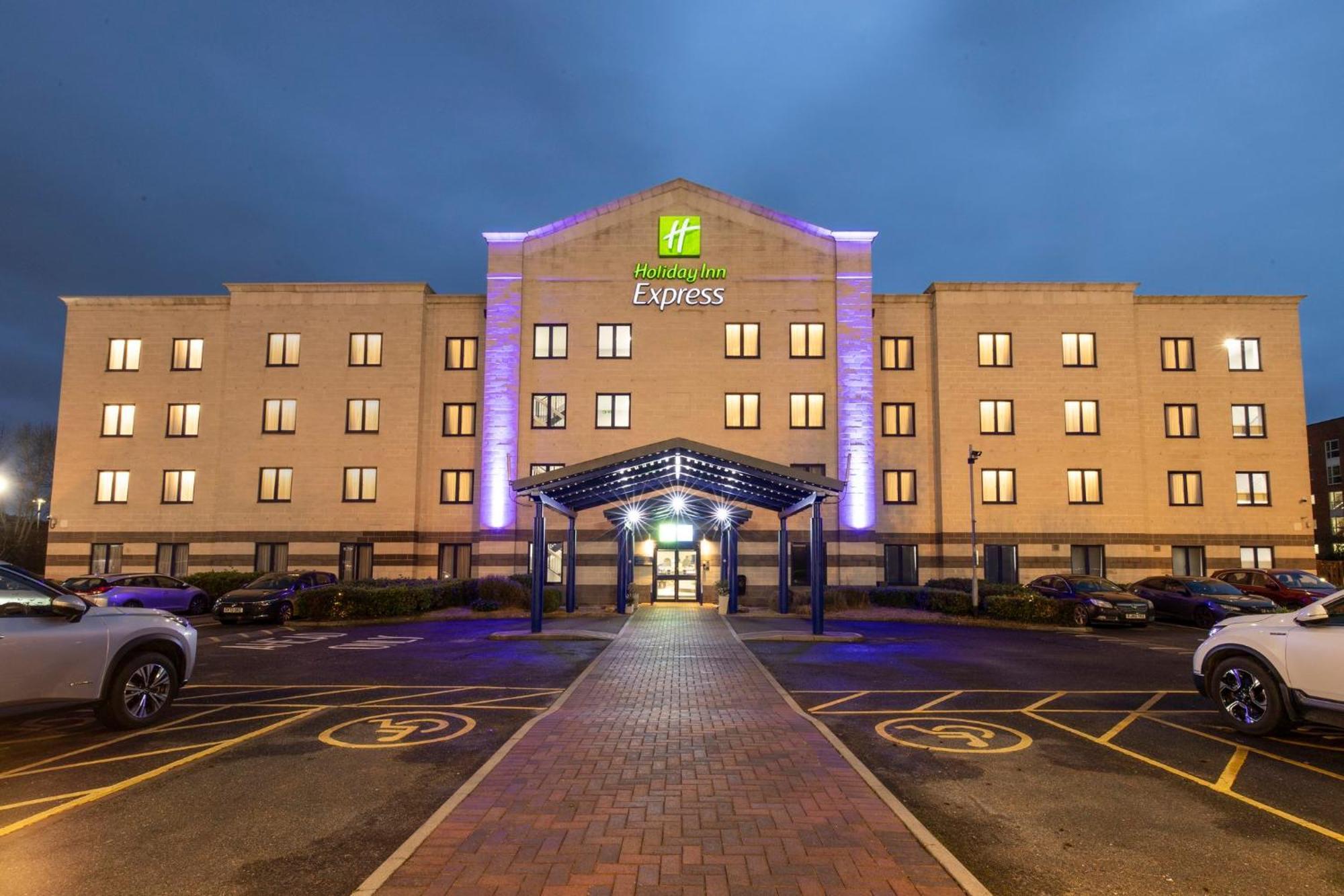 Express By Ihg 3* Poole