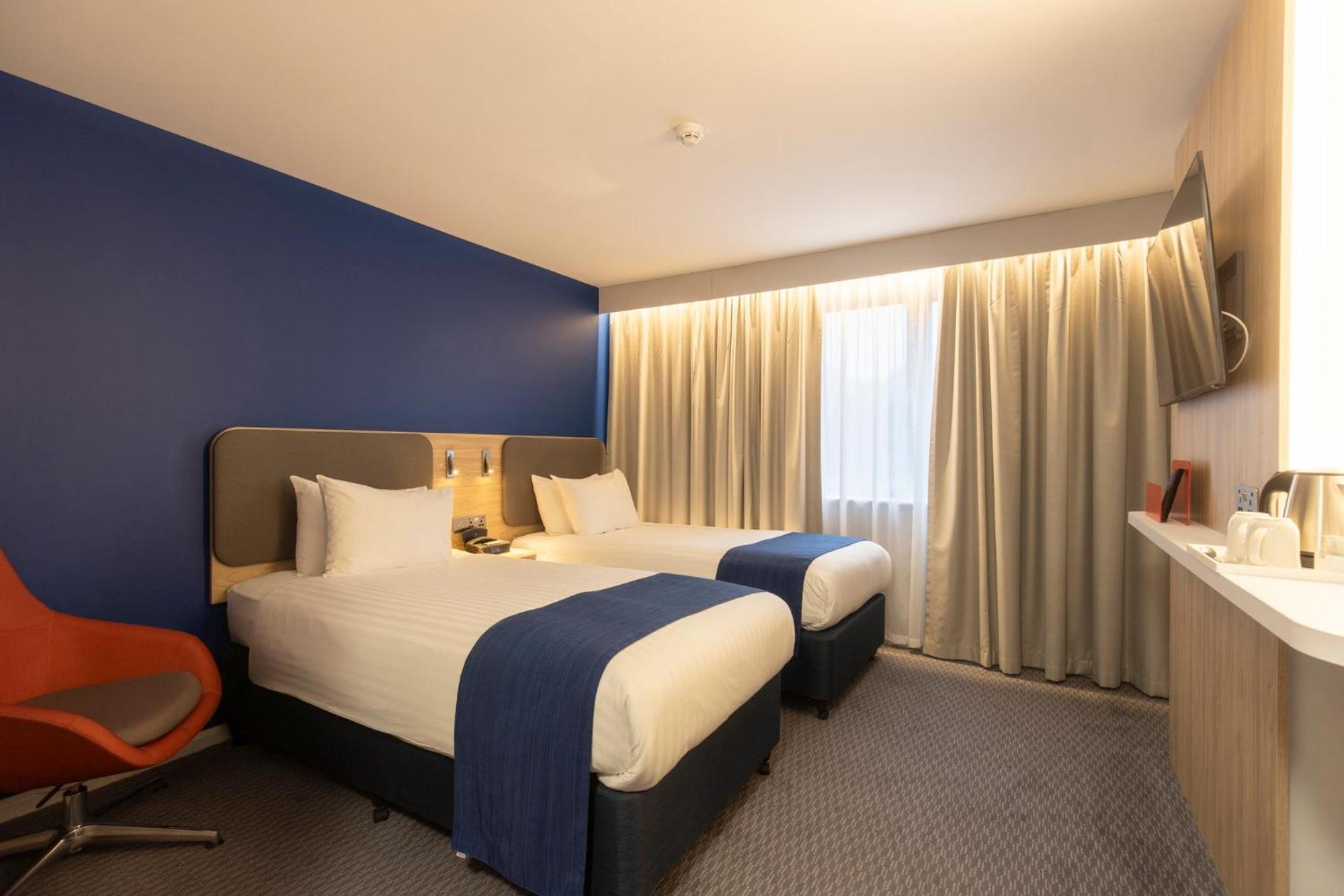 Express By Ihg 3*