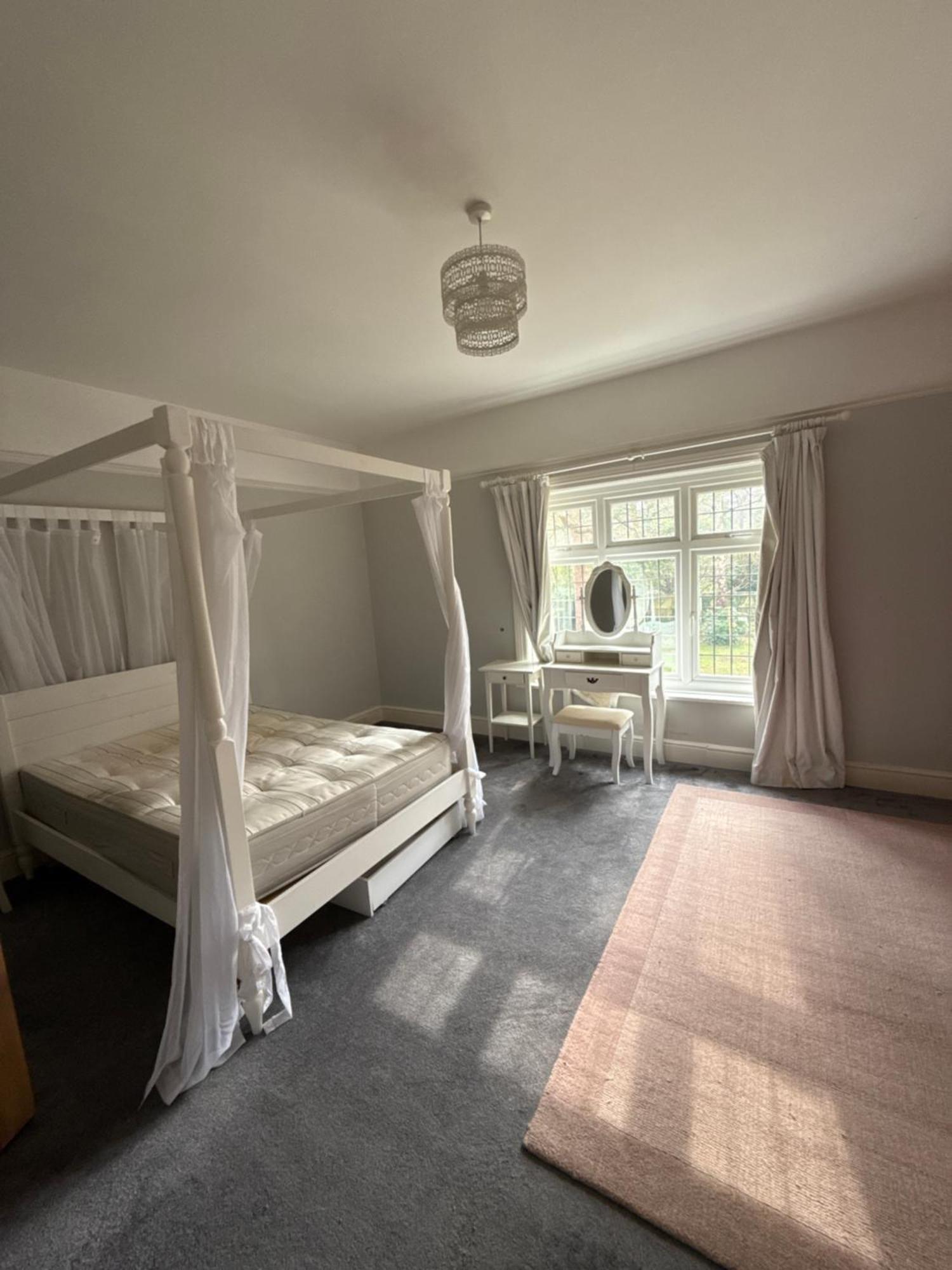 Holiday home 5 Bedroom Dorset Near The Coast